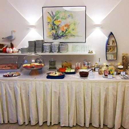 Hotel Ostfriesland Garni Norden Bagian luar foto
