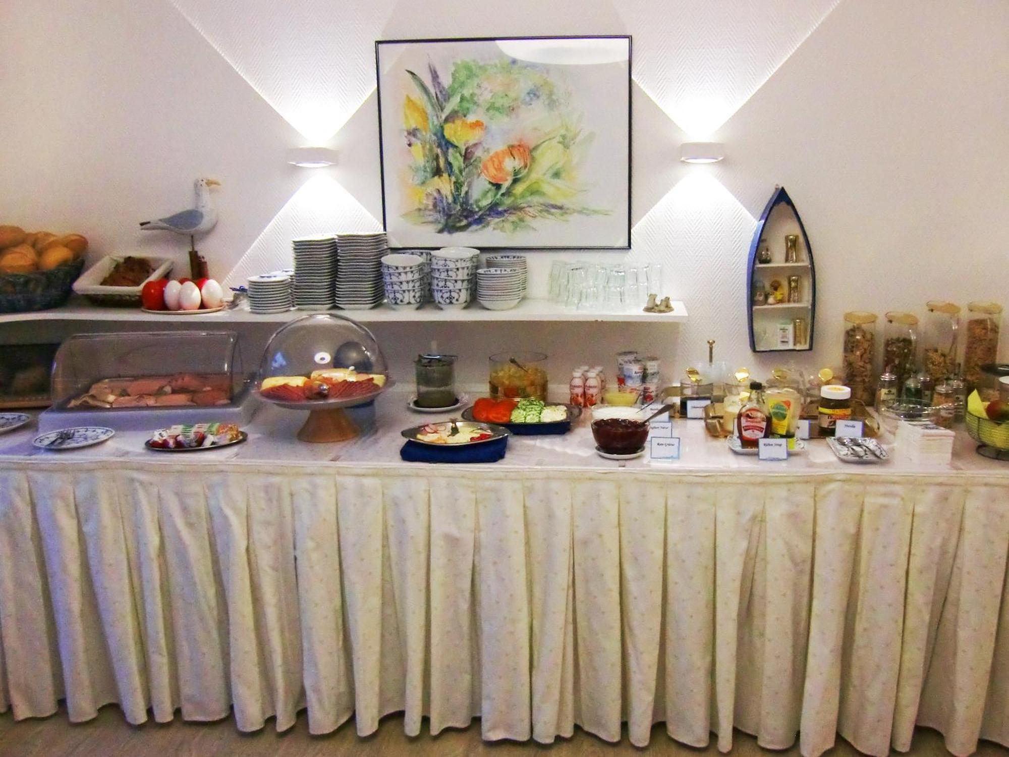 Hotel Ostfriesland Garni Norden Bagian luar foto