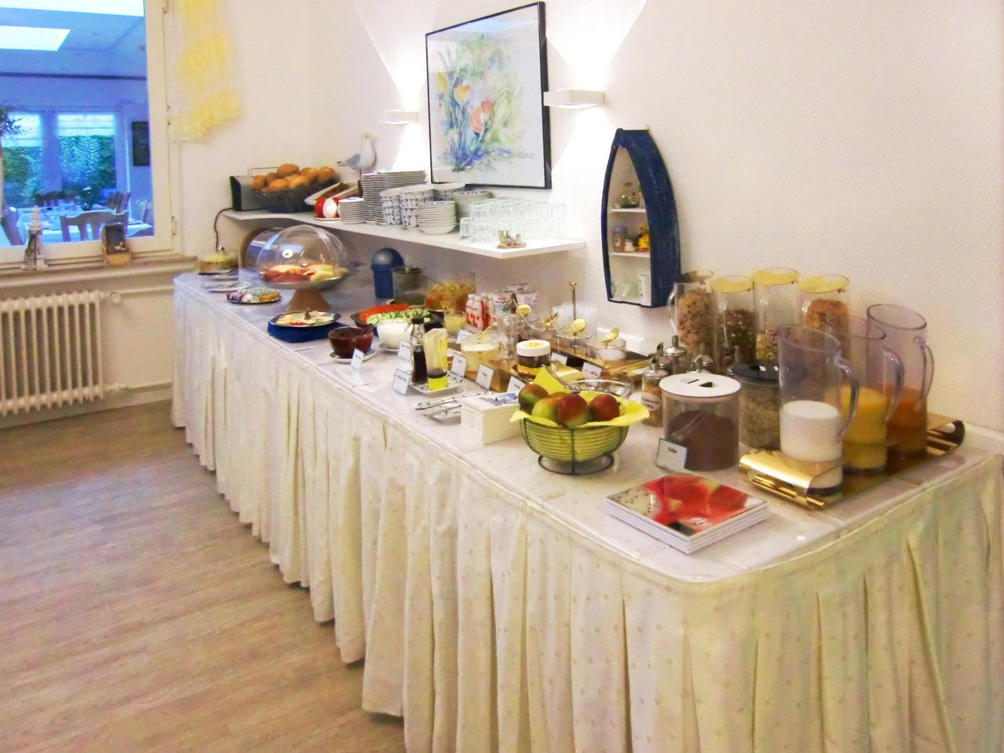 Hotel Ostfriesland Garni Norden Bagian luar foto