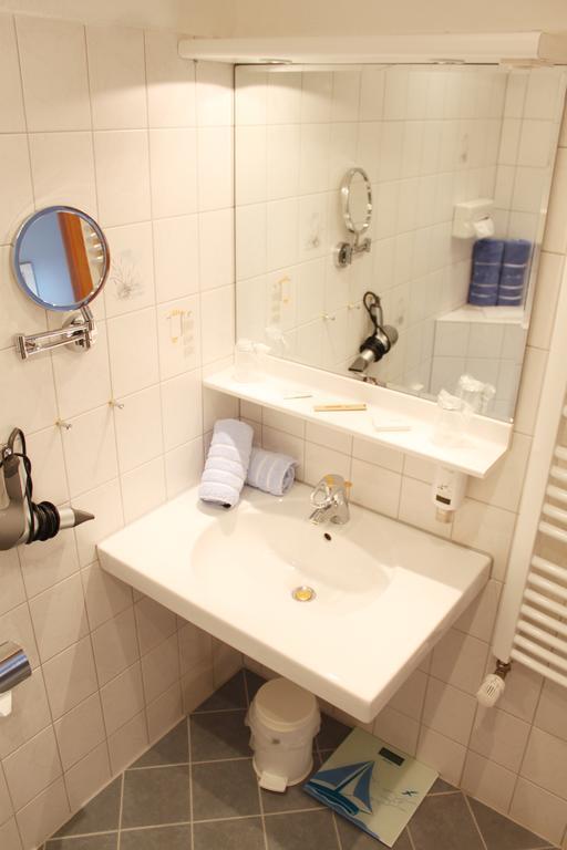 Hotel Ostfriesland Garni Norden Bagian luar foto