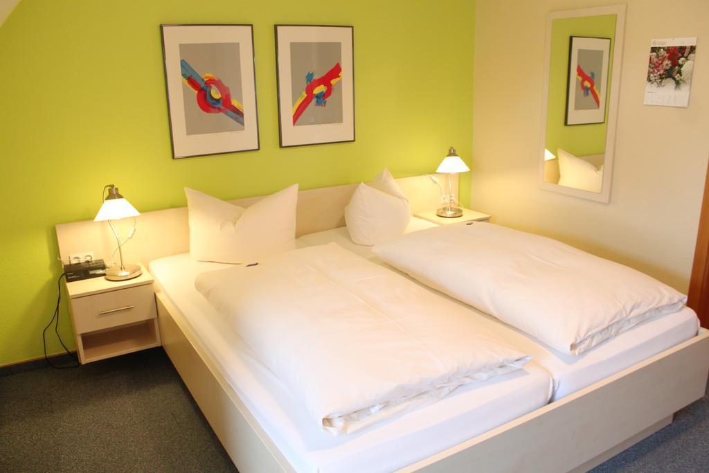 Hotel Ostfriesland Garni Norden Bagian luar foto
