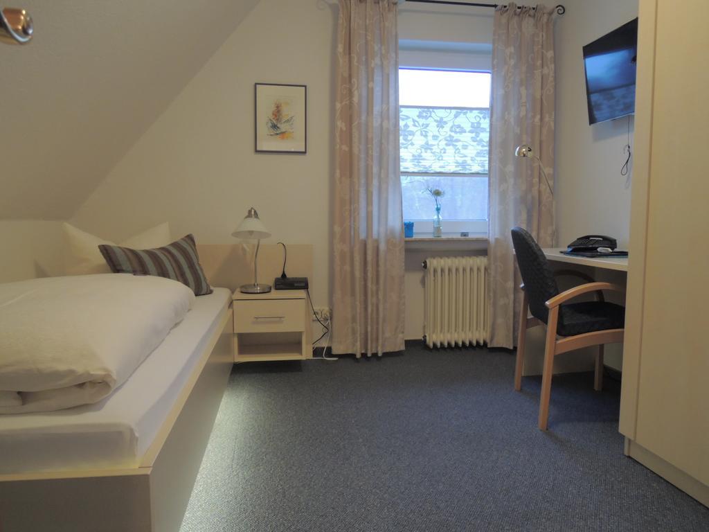 Hotel Ostfriesland Garni Norden Bagian luar foto