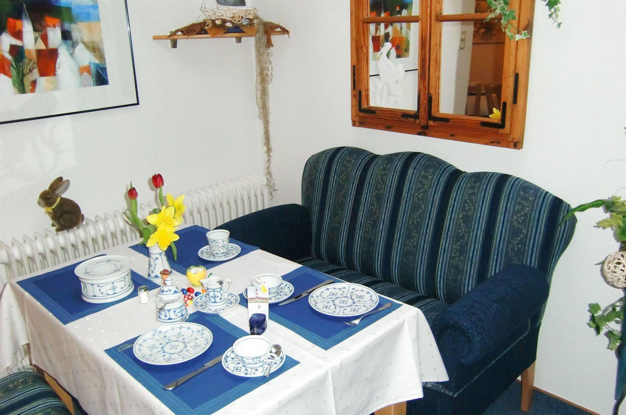 Hotel Ostfriesland Garni Norden Bagian luar foto